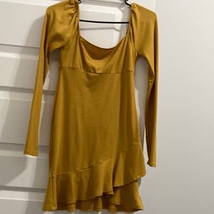 mustard yellow dress from forever 21. Really comfy and very cute